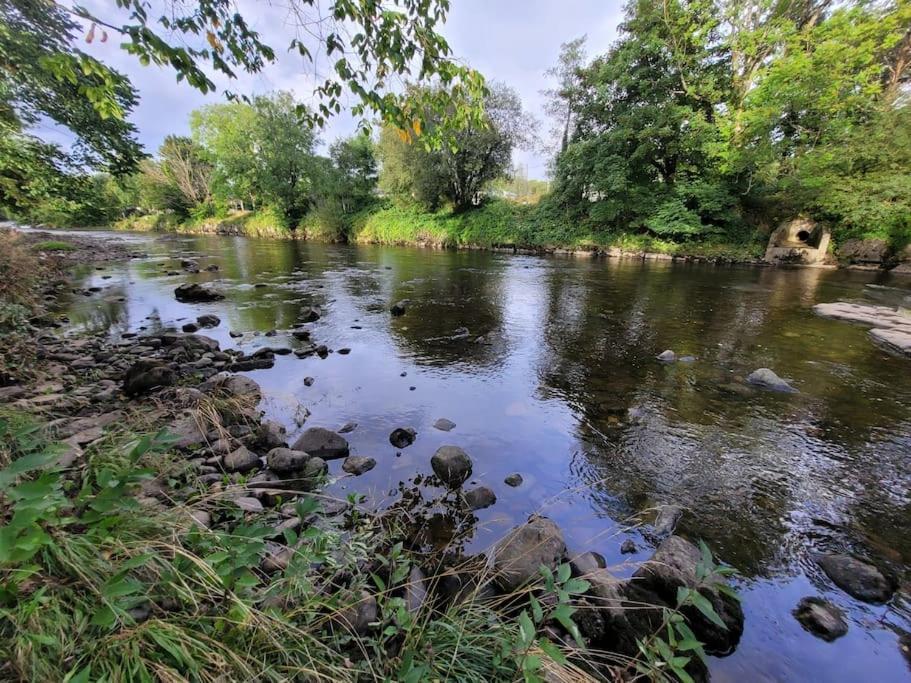 Riverside Bungalow - Direct River Access! Ystradgynlais Екстериор снимка