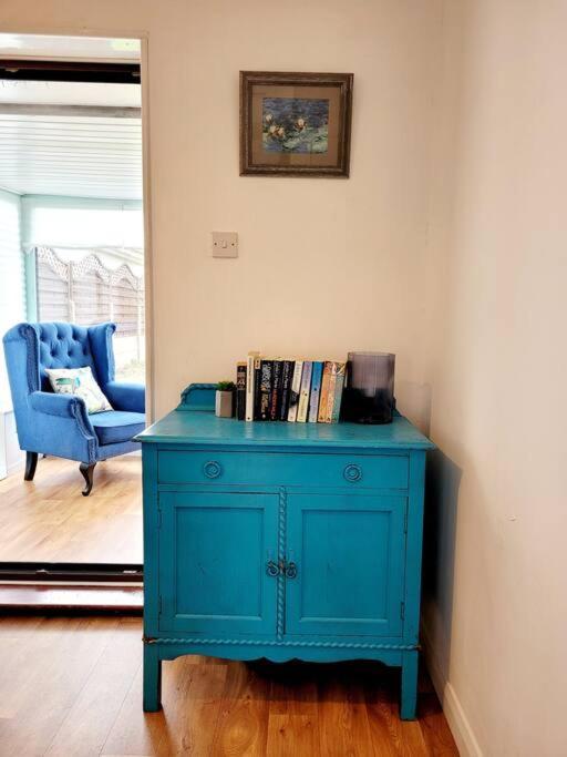 Riverside Bungalow - Direct River Access! Ystradgynlais Екстериор снимка